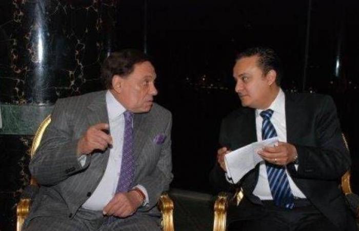 يوسف
      معاطي:
      عادل
      إمام
      طلب
      مني
      كتابة
      قصة
      حياته