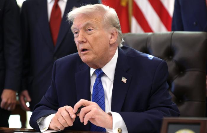 كيف علق ترامب على صفقة بين شركته للعملات المشفرة مع شركة إماراتية؟