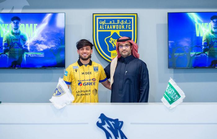 الدوري
      السعودي:
      القادسية
      يتقدم
      للقمة...
      والاتفاق
      يسقط
      التعاون