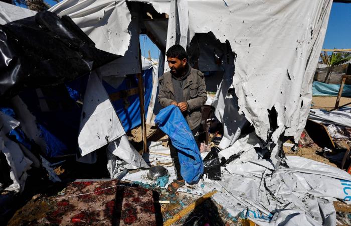 إسرائيل
      ترفع
      وتيرة
      التصعيد
      في
      غزة...
      وتضغط
      بتعطيل
      سفر
      المرضى