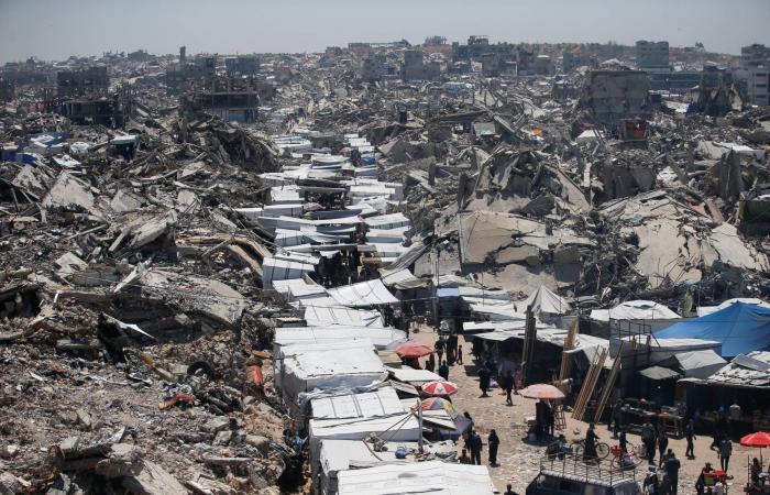 اتهام
      شقيق
      رئيس
      «الشاباك»
      وآخرين
      بـ«مساعدة
      العدو»
      في
      غزة