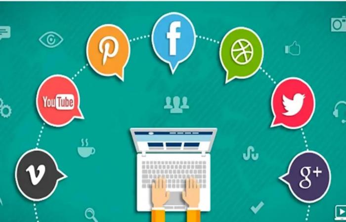 مظهر
      «مار
      آ
      لاغو»...
      سياسات
      ترمب
      ترسم
      معايير
      الجمال
      في
      دوائر
      السلطة