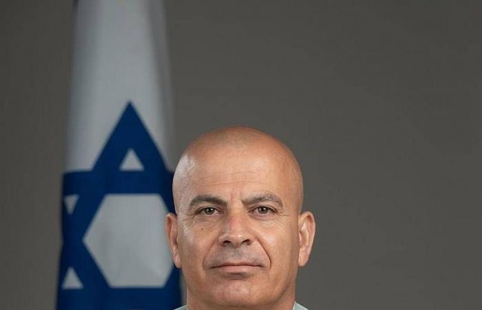 إيران
      تعتقل
      أجنبياً
      وتصادر
      شحنة
      أسلحة