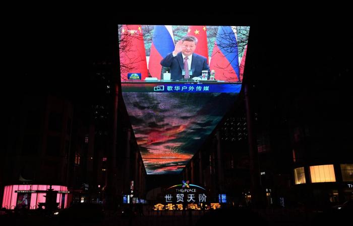 مخاوف
      سباق
      التسلح
      ترافق
      نهاية
      «ستارت»...
      وترمب
      يريد
      الصين
      طرفاً