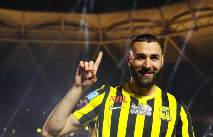 في
      الاتحاد...
      حين
      لا
      تضمن
      البدايات
      الصاخبة
      نهايات
      تليق
      بها