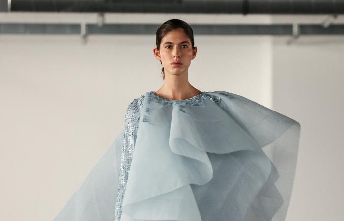 المصمّمون العرب..بين الهوية التقليدية ولغة الموضة المعاصرة في باريس