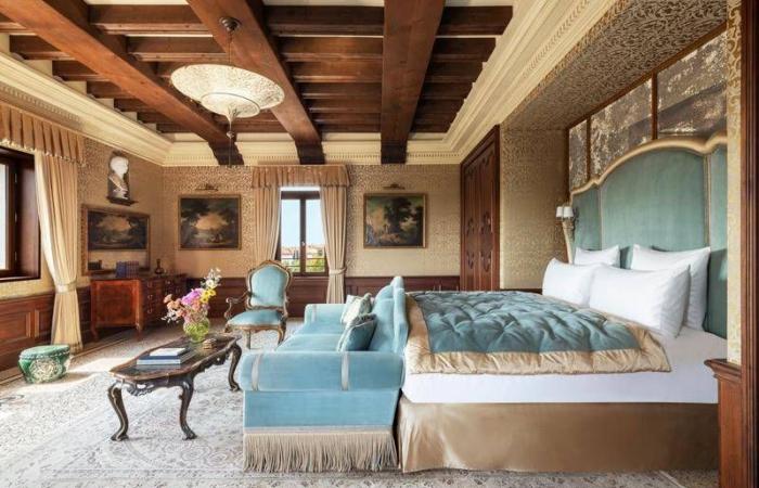 من
      المالديف
      إلى
      فيينا...
      أفضل
      فنادق
      للإقامة
      بحسب
      أشهر
      السنة