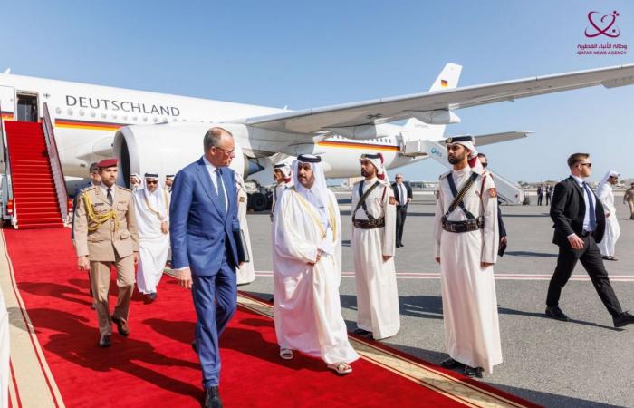 المستشار الألماني يصل الدوحة