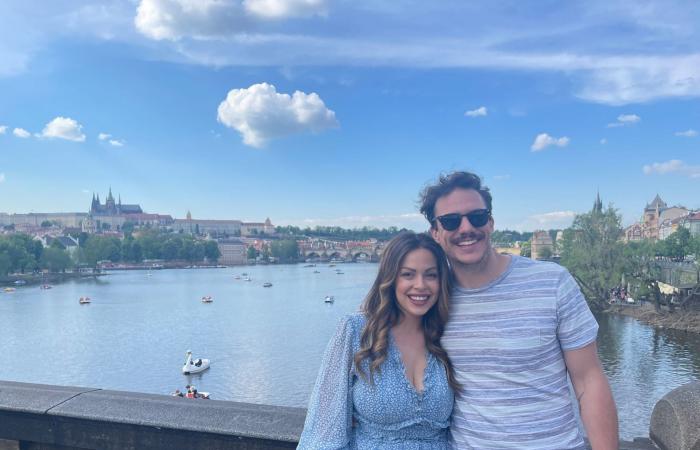 رحلة غيّرت حياتها.. لماذا انتقلت هذه الأمريكية للعيش في التشيك؟