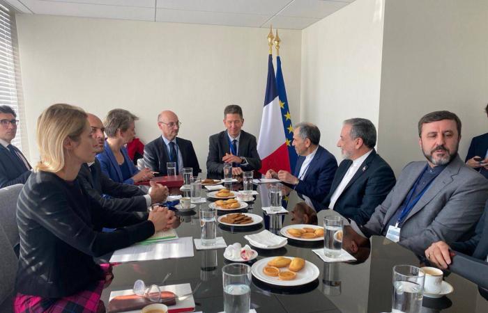 «الحرس
      الثوري»
      الإيراني
      يحتجز
      ناقلتي
      نفط
      في
      مياه
      الخليج