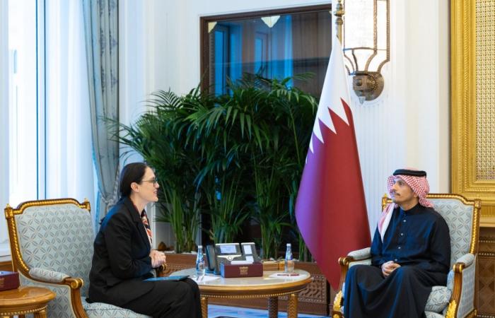 رئيس مجلس الوزراء وزير الخارجية يستقبل وزير الاقتصاد والابتكار في ألبانيا