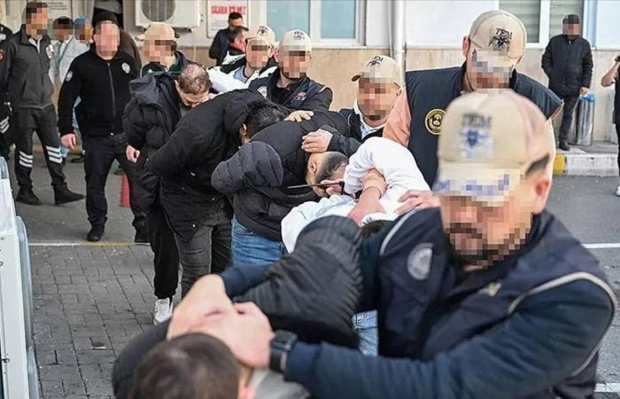 جهود
      مصرية
      لدعم
      «لجنة
      إدارة
      غزة»
      بعد
      تعثّر
      دخولها
      القطاع