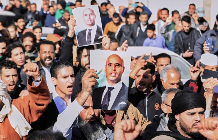 ليبيا
      تطوي
      صفحة
      سيف
      القذافي...
      وأنصاره
      يجددون
      «العهد»