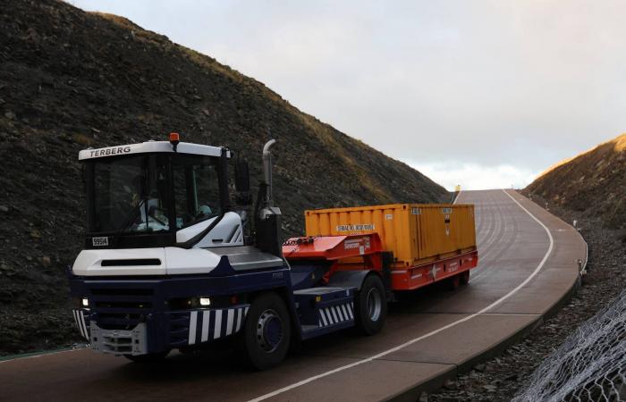 تراجع
      شعبية
      ترمب
      تزعج
      الجمهوريين
      قبل
      اقتراب
      الانتخابات
      التشريعية