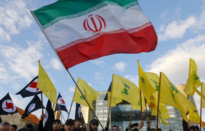 دول
      أوروبية
      تبلغ
      لبنان
      ببقائها
      جنوباً
      بعد
      مغادرة
      «يونيفيل»