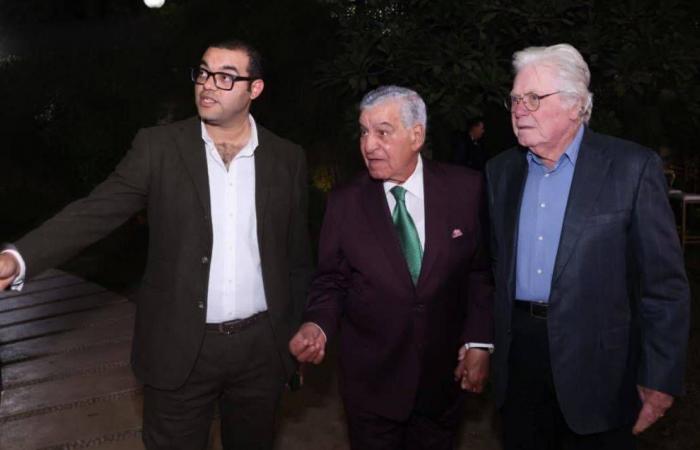 أوبرا
      «توت
      عنخ
      آمون»
      تنطلق
      من
      القاهرة
      إلى
      العالم