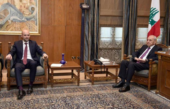 تغييرات
      في
      «حزب
      الله»
      تطيح
      رئيسَ
      «أمنه
      السياسي»