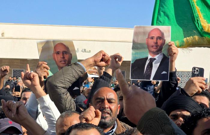 ليبيا
      تطوي
      صفحة
      سيف
      القذافي...
      وأنصاره
      يجددون
      «العهد»