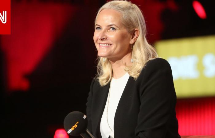 متابعة: "أعتذر لأنني خيبت أملكم".. ولية عهد النرويج تعلق على علاقتها سابقا بجيفري إبستين