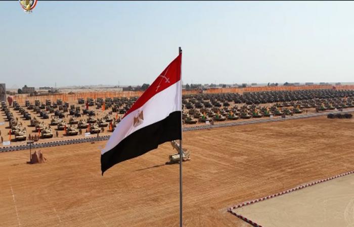 انتقادات
      في
      القاهرة
      عقب
      حديث
      إسرائيلي
      عن
      «تعاظم
      قدرة
      الجيش
      المصري»