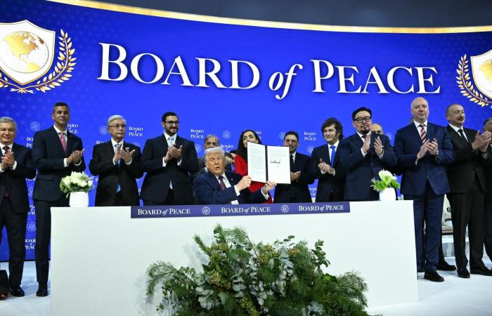 مسؤول أمريكي يوضح لـCNN موعد أول اجتماع لـ"مجلس السلام"