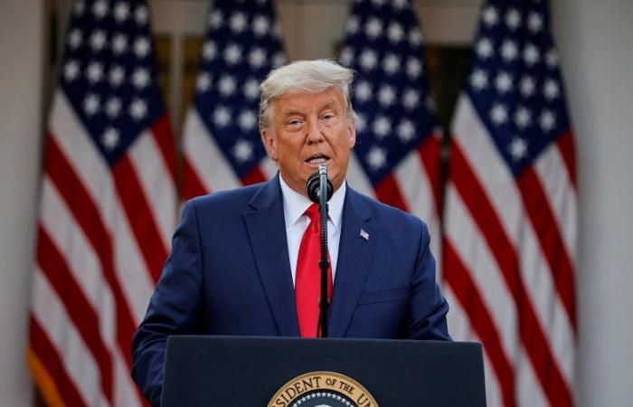 الرئيس الأمريكي: المحادثات بشأن التسوية في أوكرانيا "جيدة للغاية"