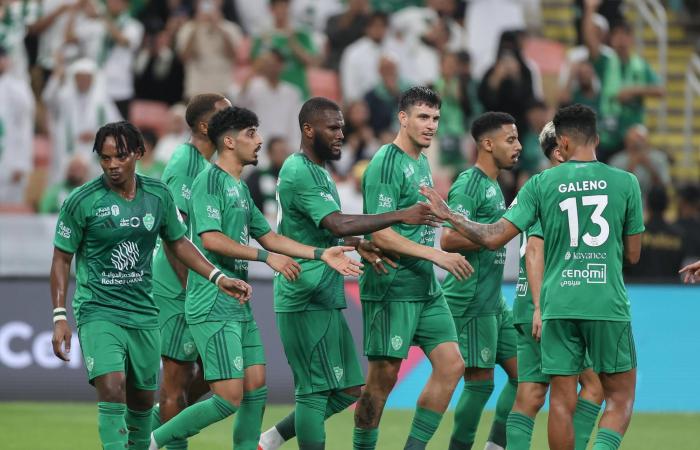 الجولة
      الـ21
      من
      الدوري
      السعودي:
      جزائية
      وحيدة...
      وغياب
      للحمراء