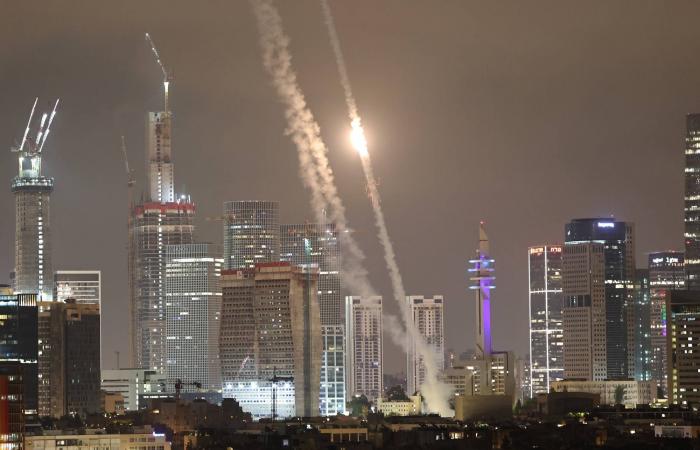 غالانت
      يشن
      هجوماً
      شرساً
      على
      نتنياهو
      ويتهمه
      بالكذب