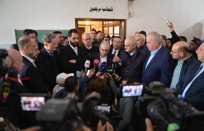 «الخارجية»
      الفلسطينية
      تدين
      قرارات
      إسرائيل
      وتؤكد
      عدم
      شرعيتها
      على
      الأراضي
      المحتلة