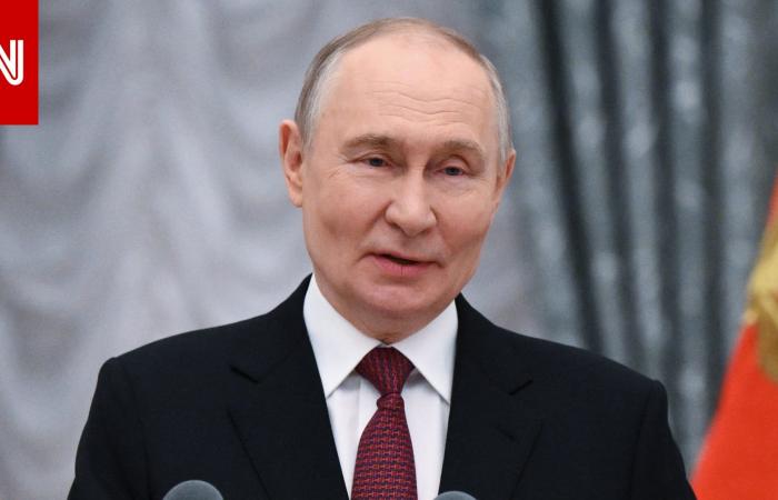 متابعة: ما علاقة بوتين ومسؤولين روس بجيفري إبستين؟ الوثائق تكشف