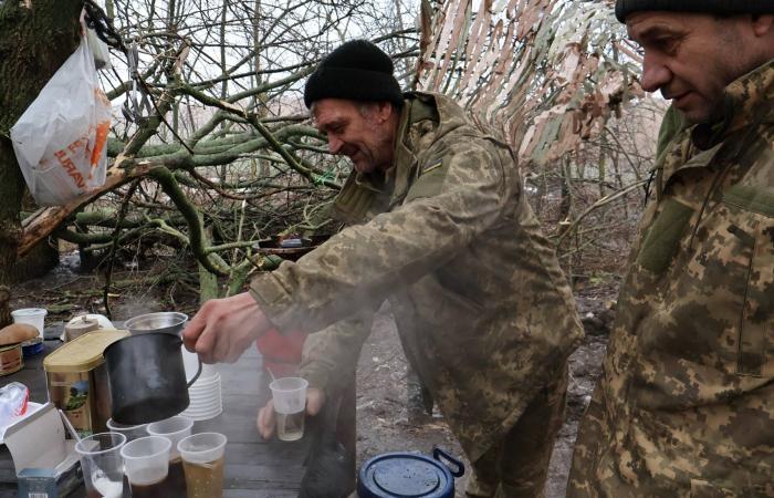 استقالة
      مدير
      مكتب
      رئيس
      الوزراء
      البريطاني
      على
      خلفية
      الصلة
      بين
      ماندلسون
      وإبستين