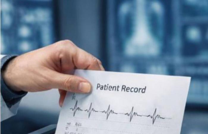 أخطار
      الذكاء
      الاصطناعي:
      هل
      يتعلَّم
      النموذج
      أكثر
      من
      اللازم؟