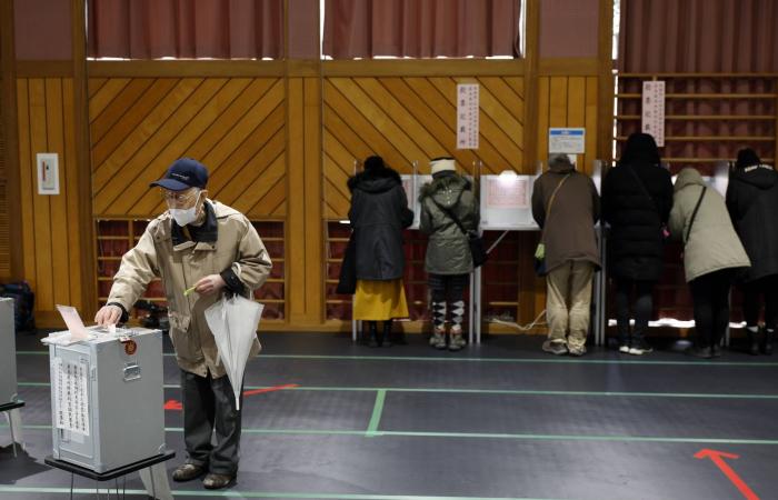 اليابان:
      توقعات
      بفوز
      ساحق
      لتاكايتشي
      في
      انتخابات
      شتوية
      نادرة