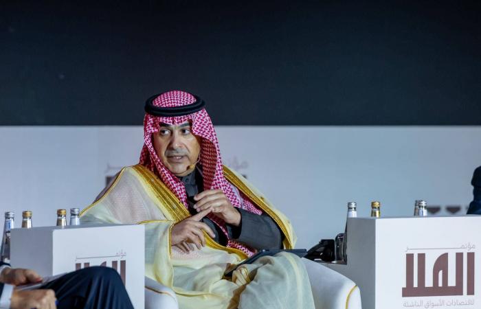 من
      العلا...
      3
      دروس
      سعودية
      لتمكين
      الاقتصادات
      الناشئة