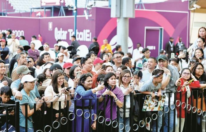 في أولى مفاجآت قطر توتال إنرجيز للتنس للسيدات 2026.. الأمريكية أنيسيموفا بطلة النسخة الماضية تودع البطولة