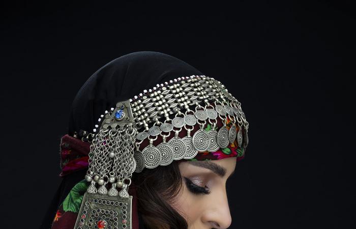 مصور سعودي يرصد "أصالة وعراقة" الأزياء التقليدية للمرأة السعودية