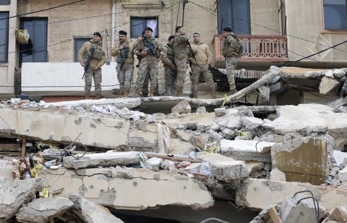 لبنان:
      ارتفاع
      عدد
      ضحايا
      انهيار
      مبنى
      بطرابلس
      إلى
      14
      قتيلاً