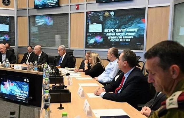 رفض
      أردني
      -
      فلسطيني
      تام
      للقرارات
      الإسرائيلية
      الأخطر
      على
      الضفة