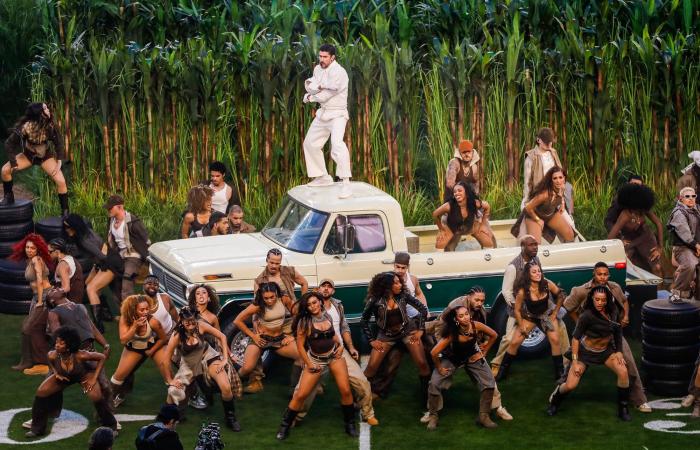 تمثيل
      الولايات
      المتحدة
      تحت
      النار:
      ترمب
      يهاجم
      المتزلج
      هانتر
      هِس