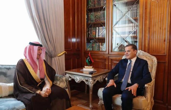 السودان
      يعود
      إلى
      «إيغاد»