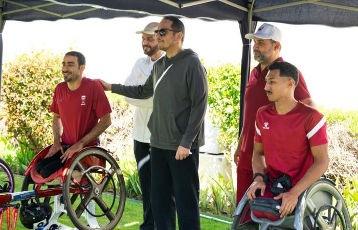 رئيس مجلس الوزراء وزير الخارجية يشارك في فعاليات اليوم الرياضي