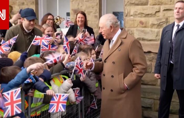 متابعة: رجل يطرح سؤالا على الملك تشارلز بشأن أندرو وإبستين.. فكيف كان رد فعله؟