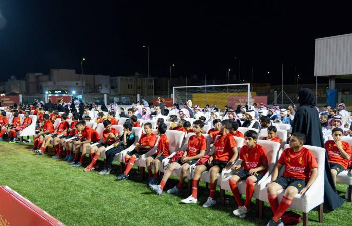 رئيس
      القادسية
      لـ«الشرق
      الأوسط»:
      نفخر
      بـ60
      مدرباً
      سعودياً
      في
      الأكاديمية...
      هدفنا
      التحدث
      بهوية
      المنطقة