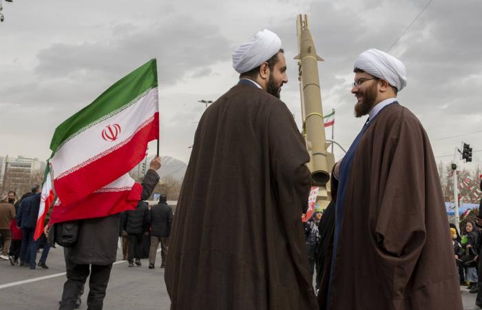 «اليوم
      التالي»
      مع
      إيران…
      نتنياهو
      يطلب
      غطاءً
      أميركياً