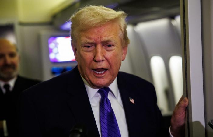 ترامب "يفكر" بإرسال مجموعة حاملات طائرات ضاربة أخرى إلى الشرق الأوسط إذا فشلت محادثات إيران