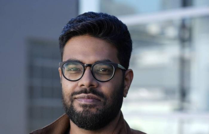 الرياض
      مقراً
      إقليمياً
      لـ«لوما»...
      استراتيجية
      نحو
      «ذكاء
      العالم»
      لا
      مجرد
      توليد
      المحتوى