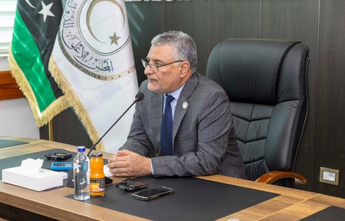 حسابات
      صالح
      وتكالة
      تُعقّد
      تسوية
      الأزمة
      السياسية
      الليبية