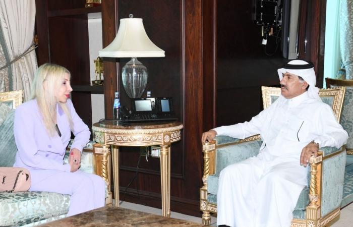 الأمين العام لوزارة الخارجية يجتمع مع المديرة السياسية لوزارة الخارجية القبرصية