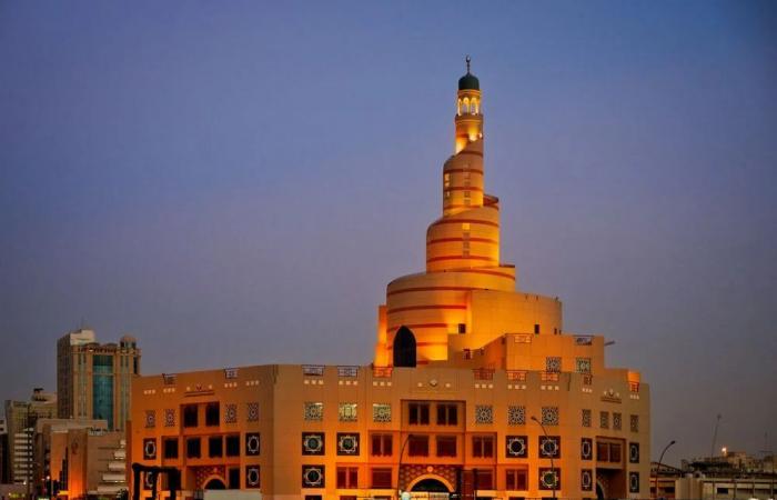  مركز الشيخ عبدالله بن زيد آل محمود يختتم الدورة الثانية لتعليم اللغة العربية