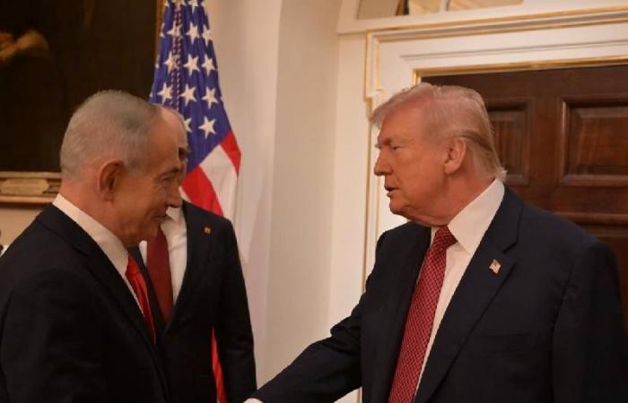 «اليوم
      التالي»
      مع
      إيران…
      نتنياهو
      يطلب
      غطاءً
      أميركياً